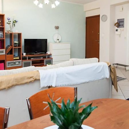 Lovely Apt In Peristeri Athènes Extérieur photo
