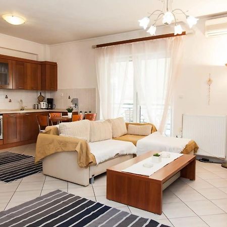 Lovely Apt In Peristeri Athènes Extérieur photo