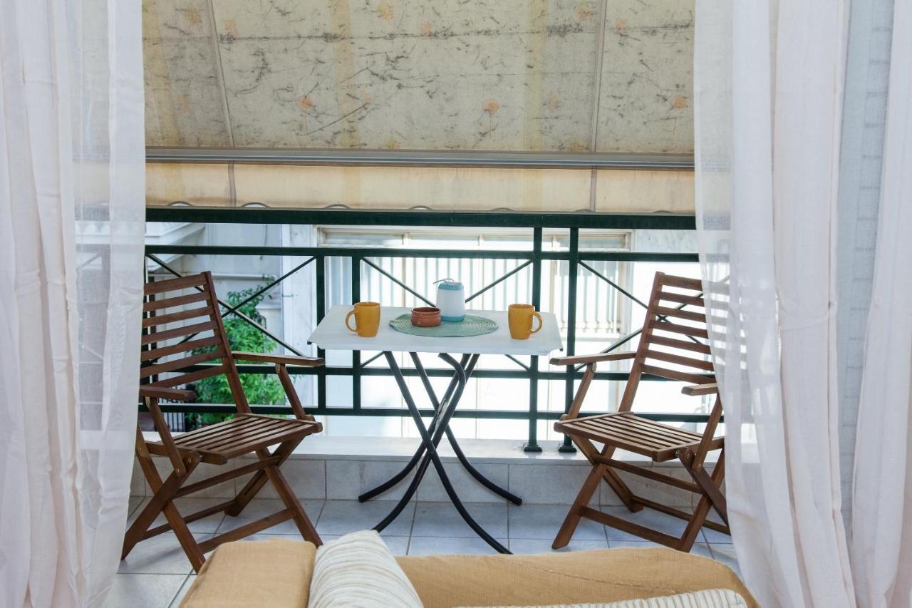 Lovely Apt In Peristeri Athènes Extérieur photo
