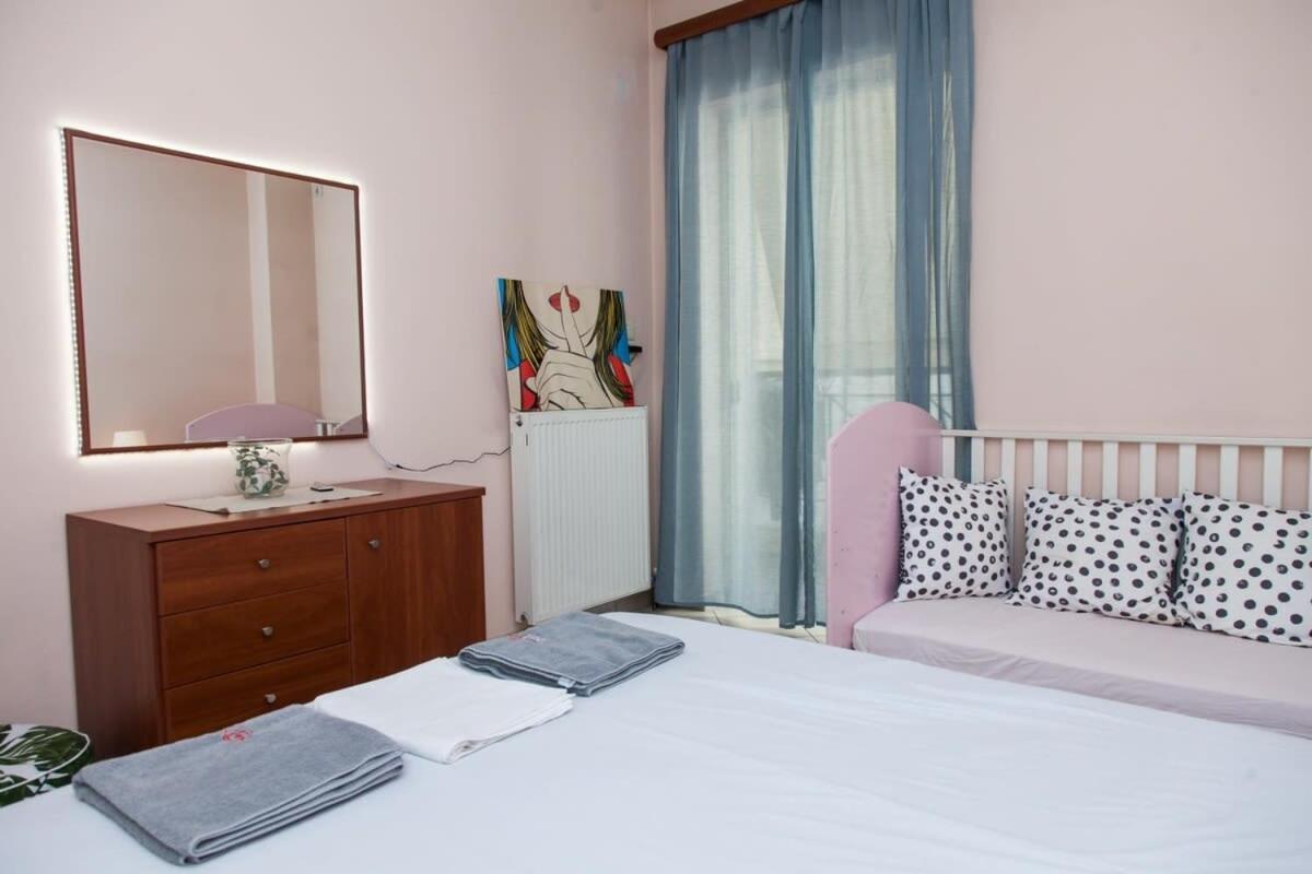 Lovely Apt In Peristeri Athènes Extérieur photo